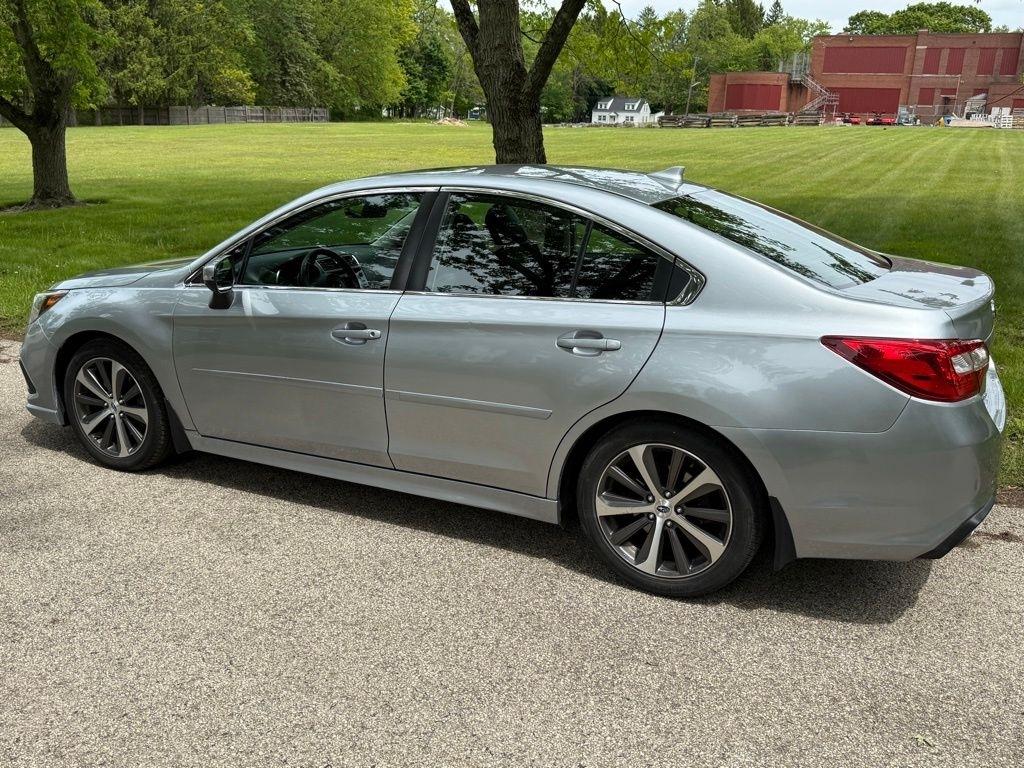 Subaru Legacy 3.6R Limited 2019
