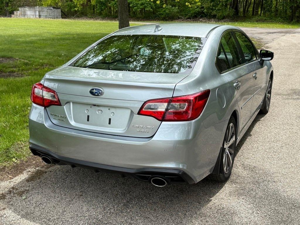Subaru Legacy 3.6R Limited 2019