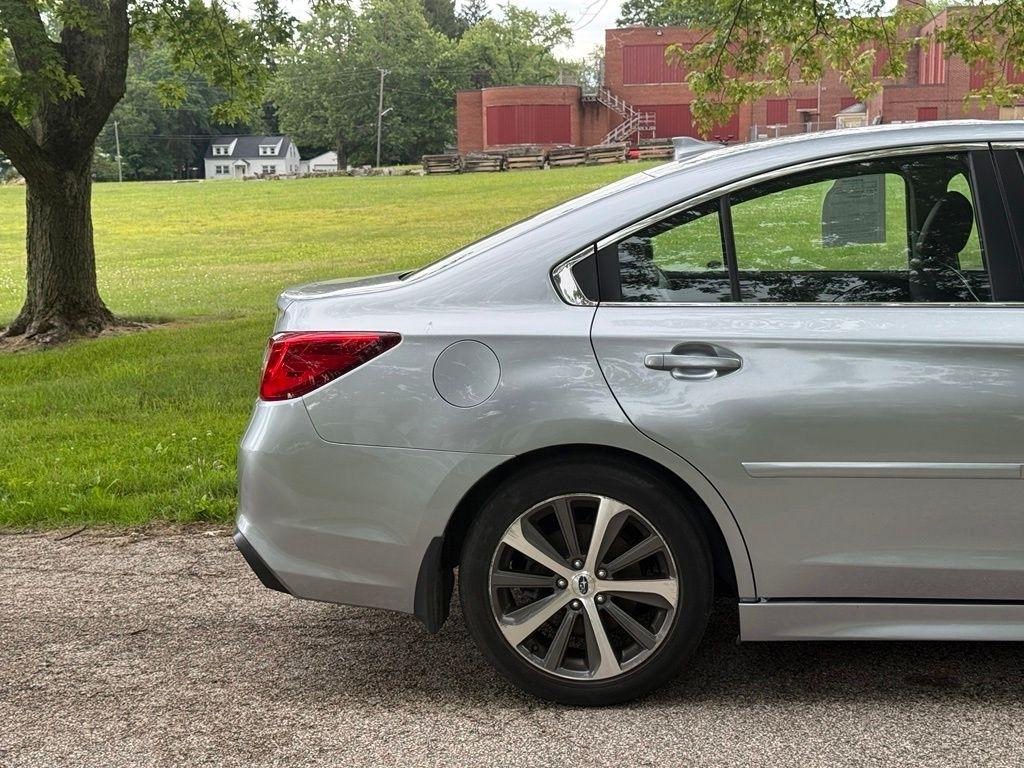 Subaru Legacy 3.6R Limited 2019