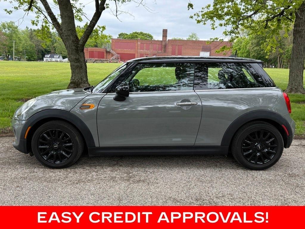 MINI Hardtop 2 Door Cooper FWD 2017