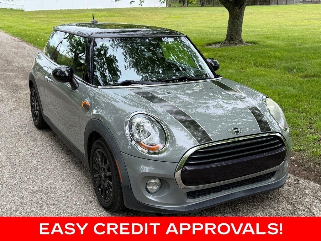 MINI Hardtop 2 Door Cooper FWD 2017