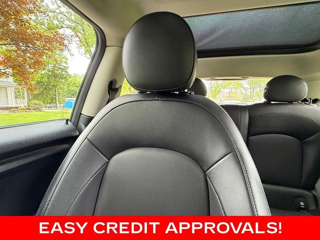 MINI Hardtop 2 Door Cooper FWD 2017