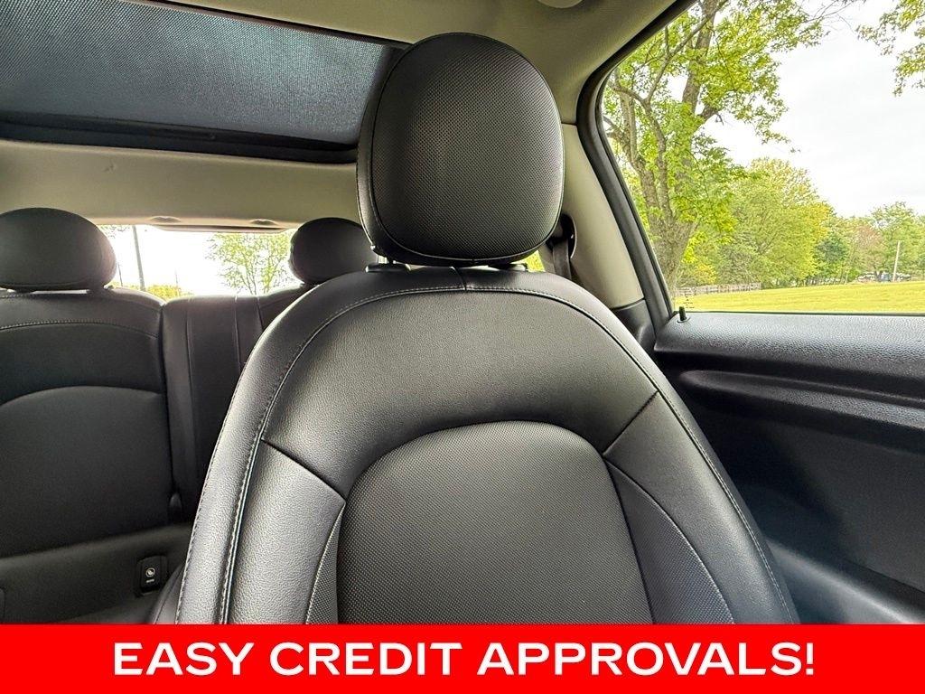 MINI Hardtop 2 Door Cooper FWD 2017