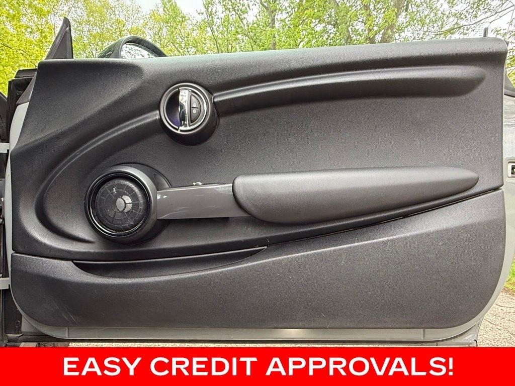 MINI Hardtop 2 Door Cooper FWD 2017