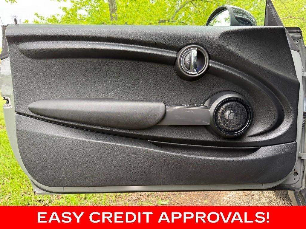MINI Hardtop 2 Door Cooper FWD 2017