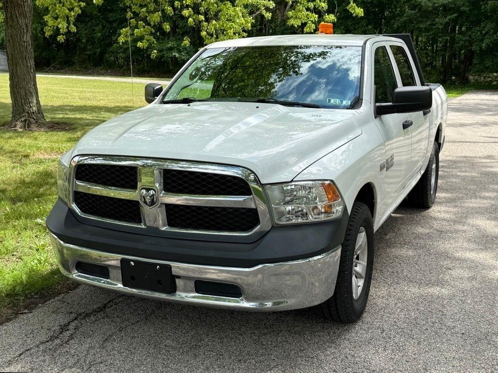 2017 RAM 1500 Tradesman 4x4 Crew Cab 5'7" Box