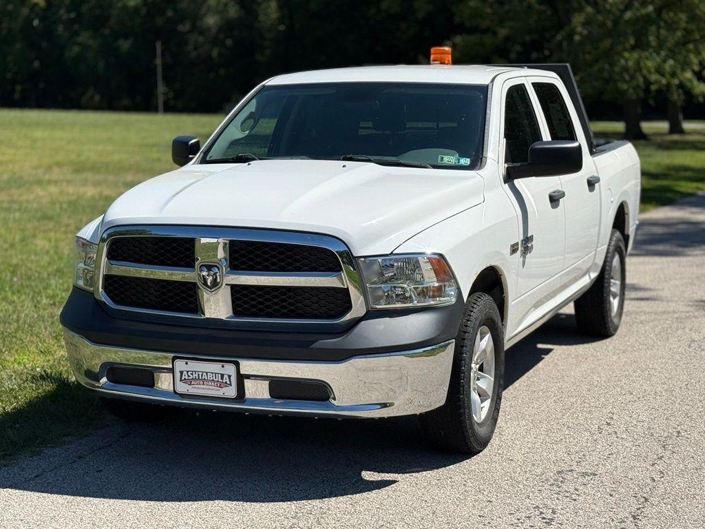 2017 RAM 1500 Tradesman 4x4 Crew Cab 5'7" Box