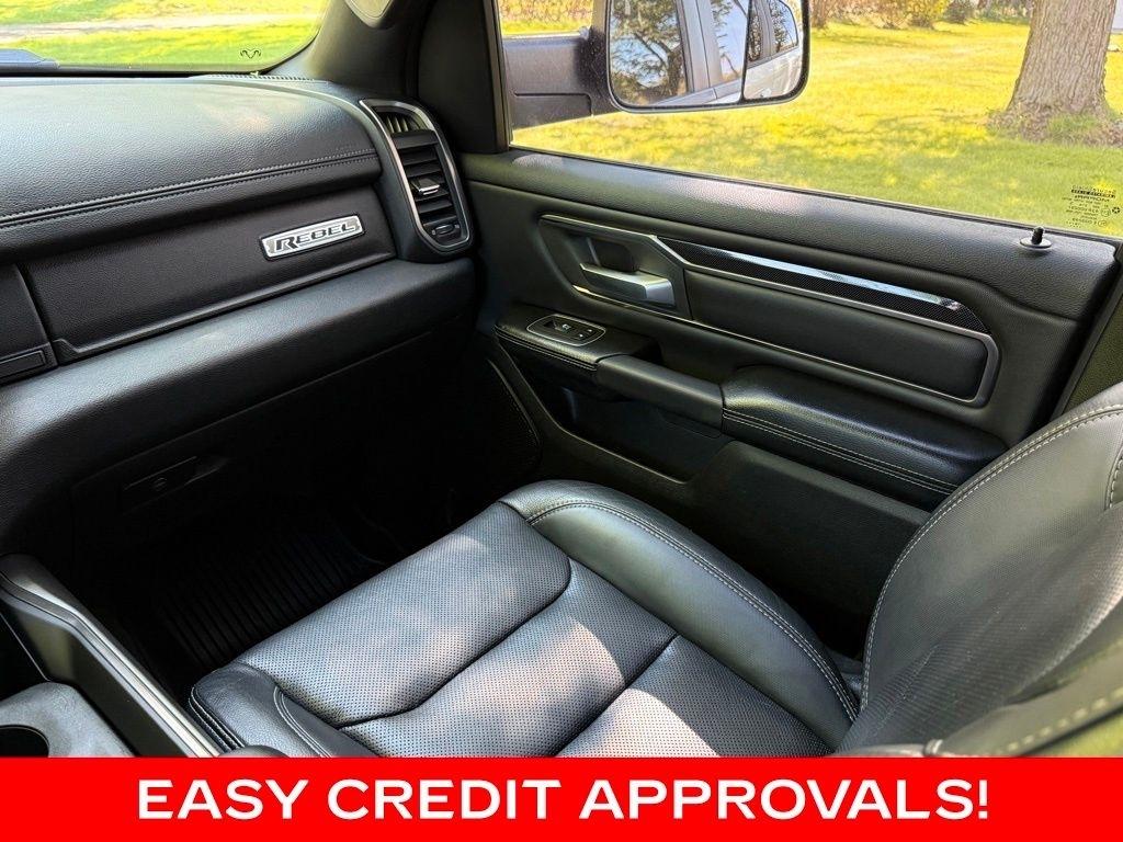 RAM 1500 Rebel 4x4 Crew Cab 5'7" Box 2020