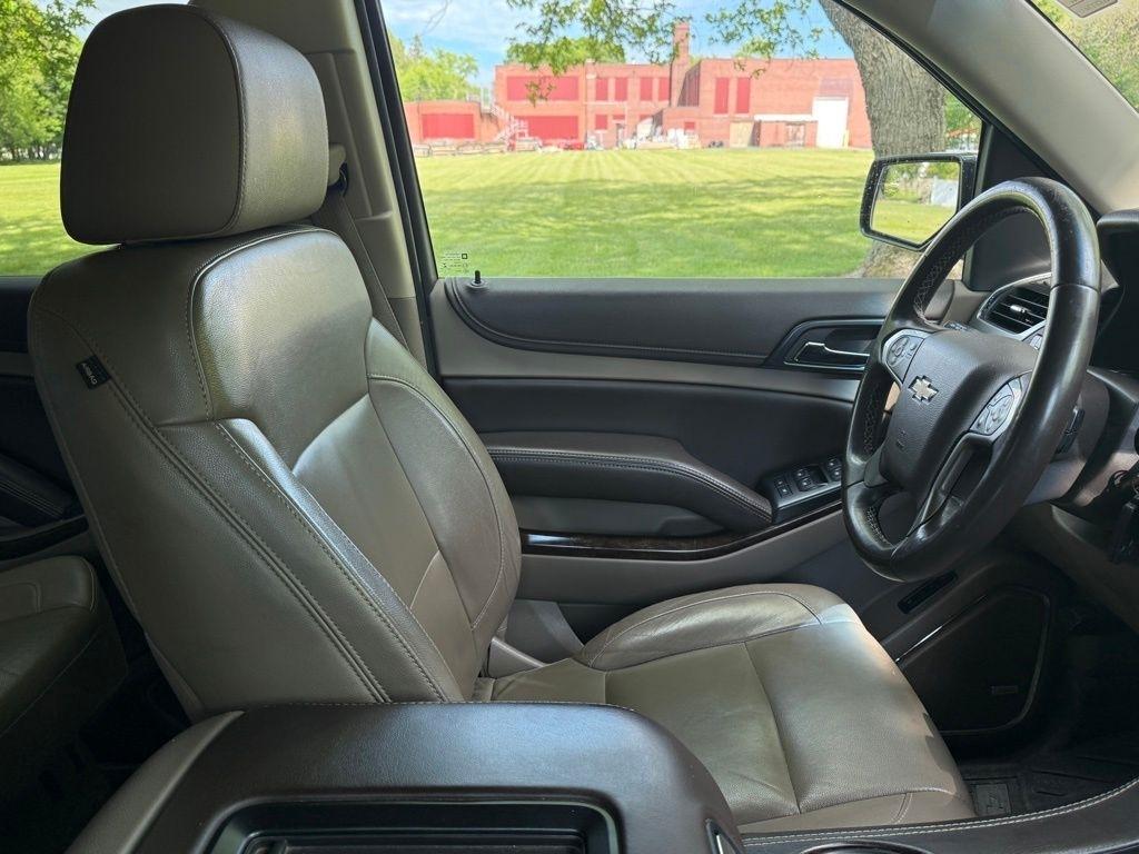Chevrolet Tahoe 4WD 4dr LT 2015