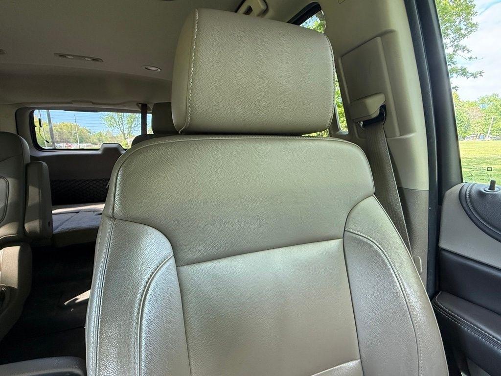 Chevrolet Tahoe 4WD 4dr LT 2015