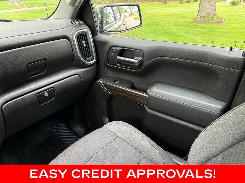 Chevrolet Silverado 1500 2WD Crew Cab 147" LT 2020