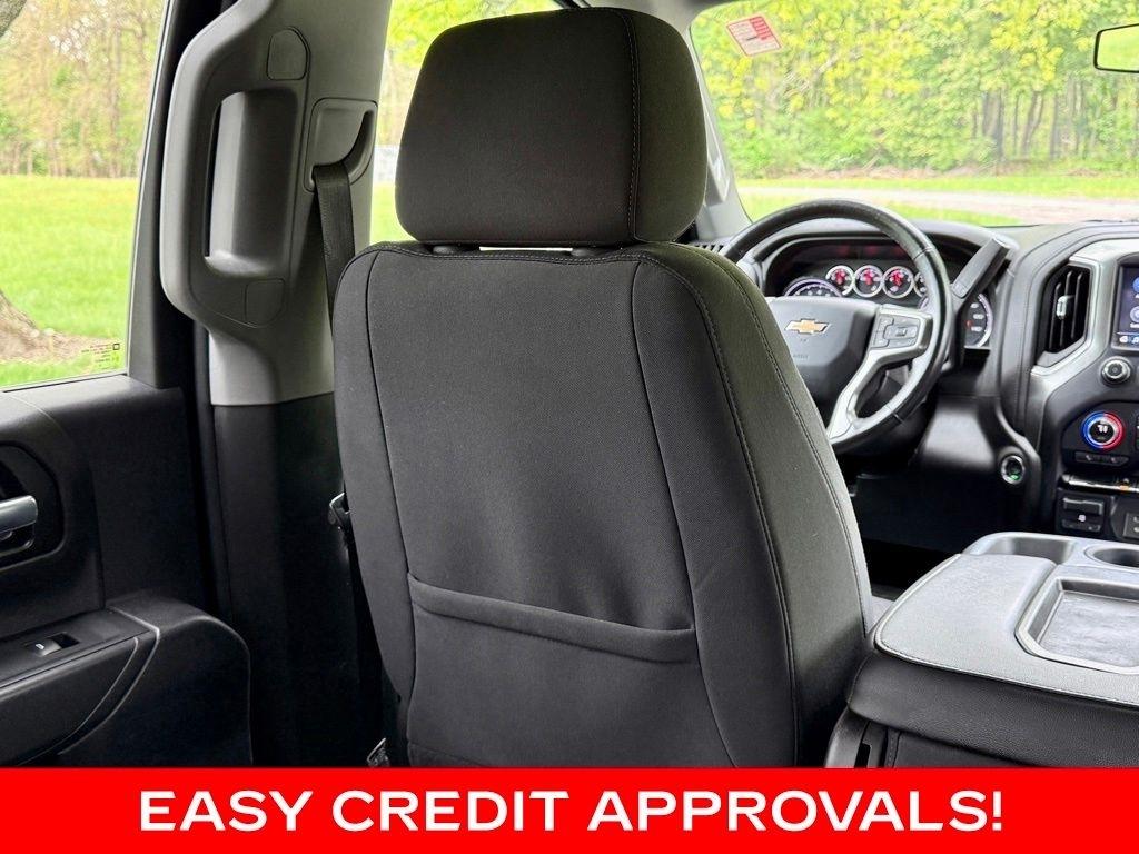 Chevrolet Silverado 1500 2WD Crew Cab 147" LT 2020