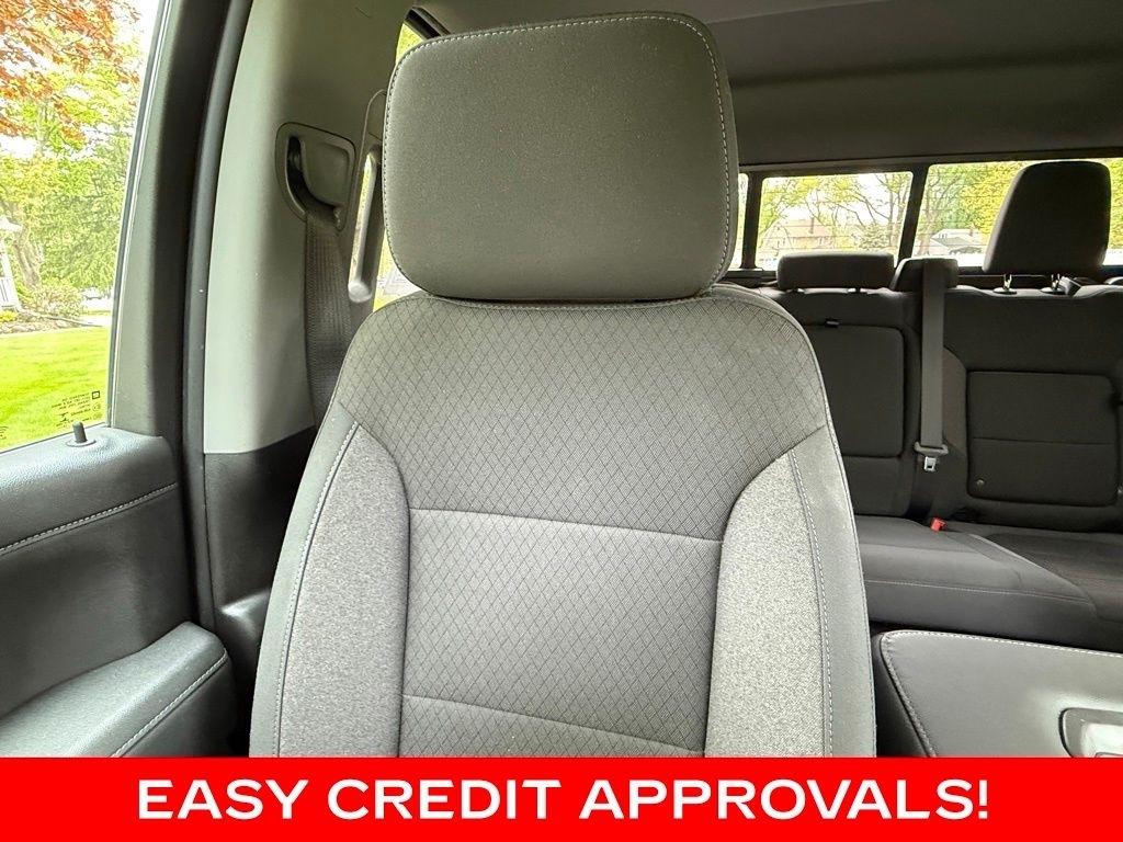Chevrolet Silverado 1500 2WD Crew Cab 147" LT 2020