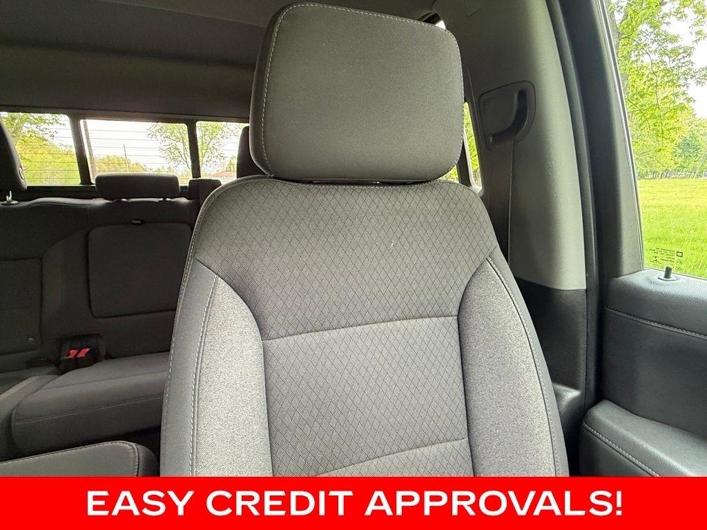 Chevrolet Silverado 1500 2WD Crew Cab 147" LT 2020
