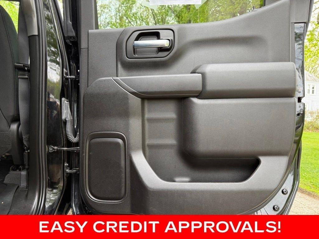 Chevrolet Silverado 1500 2WD Crew Cab 147" LT 2020