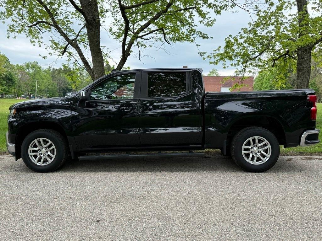 Chevrolet Silverado 1500 2WD Crew Cab 147" LT 2020