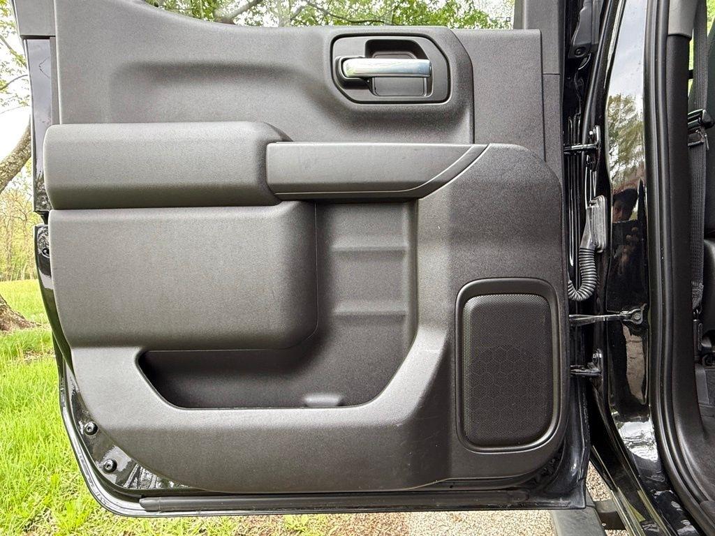 Chevrolet Silverado 1500 2WD Crew Cab 147" LT 2020
