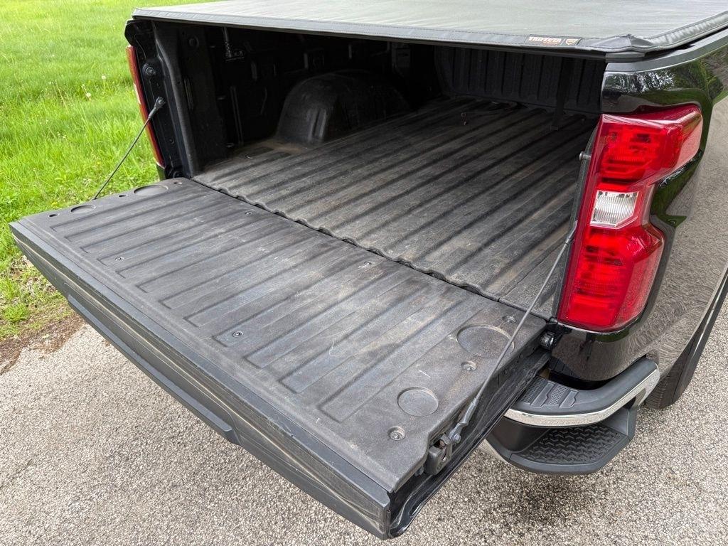 Chevrolet Silverado 1500 2WD Crew Cab 147" LT 2020