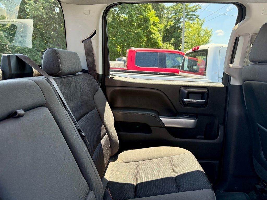 Chevrolet Silverado 1500 2WD Crew Cab 147" LT 2020
