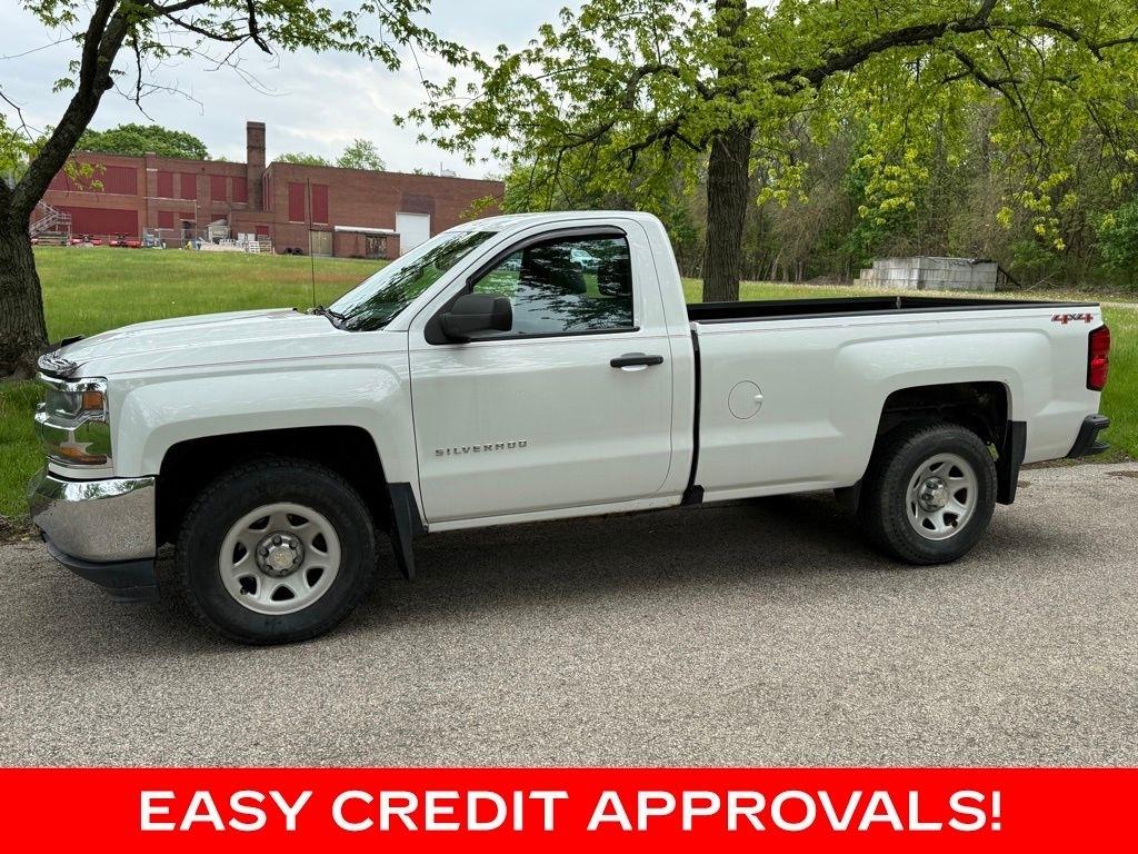 Chevrolet Silverado 1500 4WD Reg Cab 133.0" Work Truck 2016