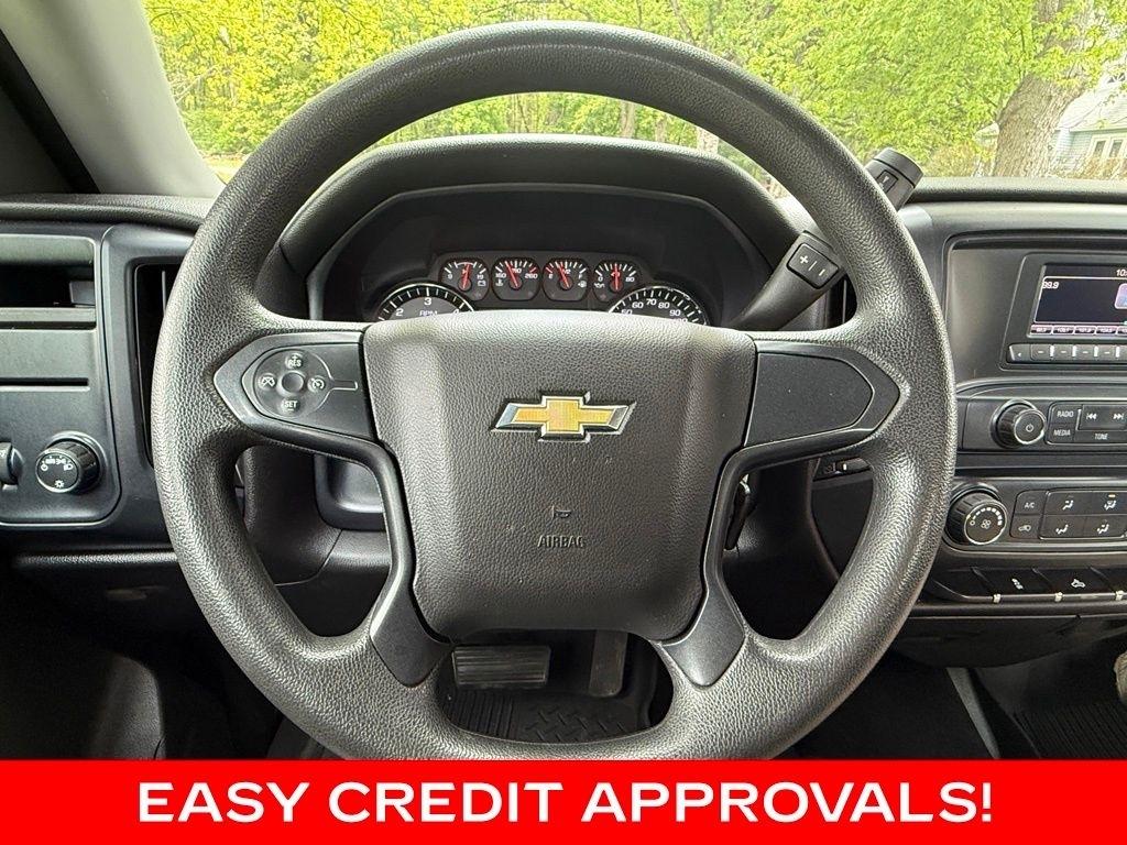 Chevrolet Silverado 1500 4WD Reg Cab 133.0" Work Truck 2016