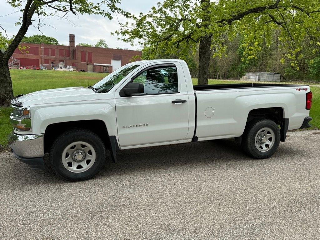 Chevrolet Silverado 1500 4WD Reg Cab 133.0" Work Truck 2016