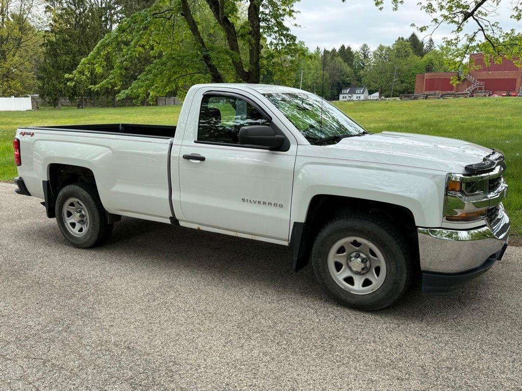 Chevrolet Silverado 1500 4WD Reg Cab 133.0" Work Truck 2016