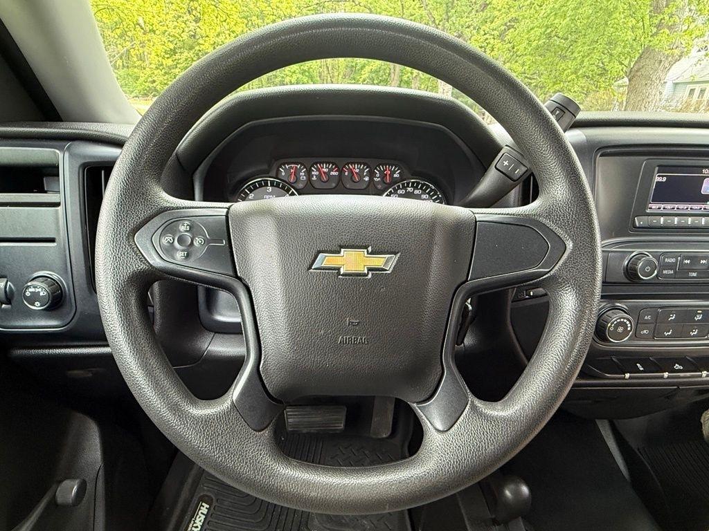 Chevrolet Silverado 1500 4WD Reg Cab 133.0" Work Truck 2016