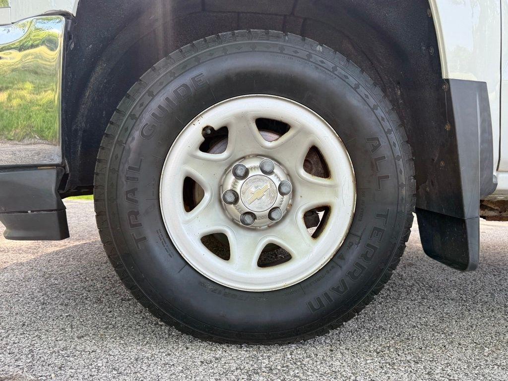 Chevrolet Silverado 1500 4WD Reg Cab 133.0" Work Truck 2016