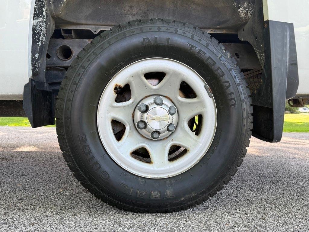Chevrolet Silverado 1500 4WD Reg Cab 133.0" Work Truck 2016