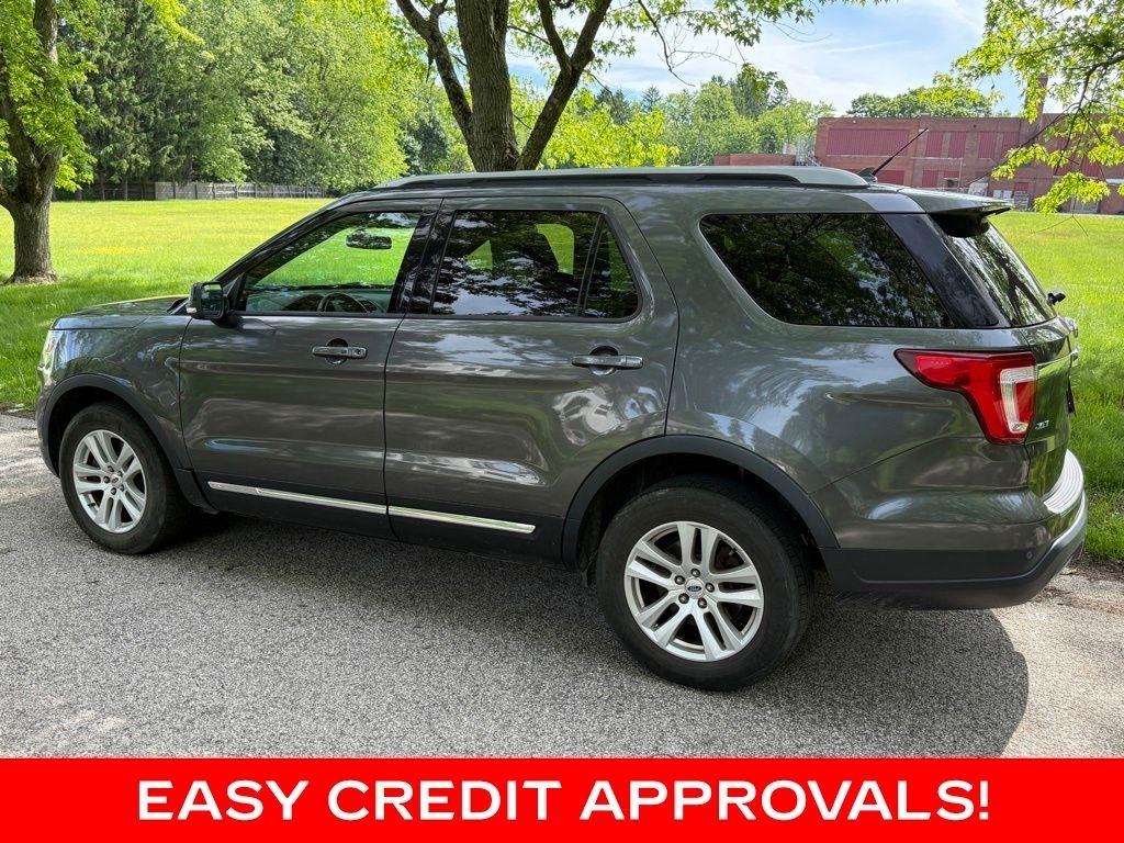 Ford Explorer XLT 4WD 2018