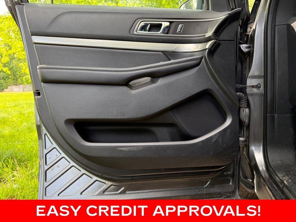 Ford Explorer XLT 4WD 2018