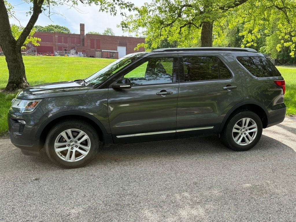 Ford Explorer XLT 4WD 2018