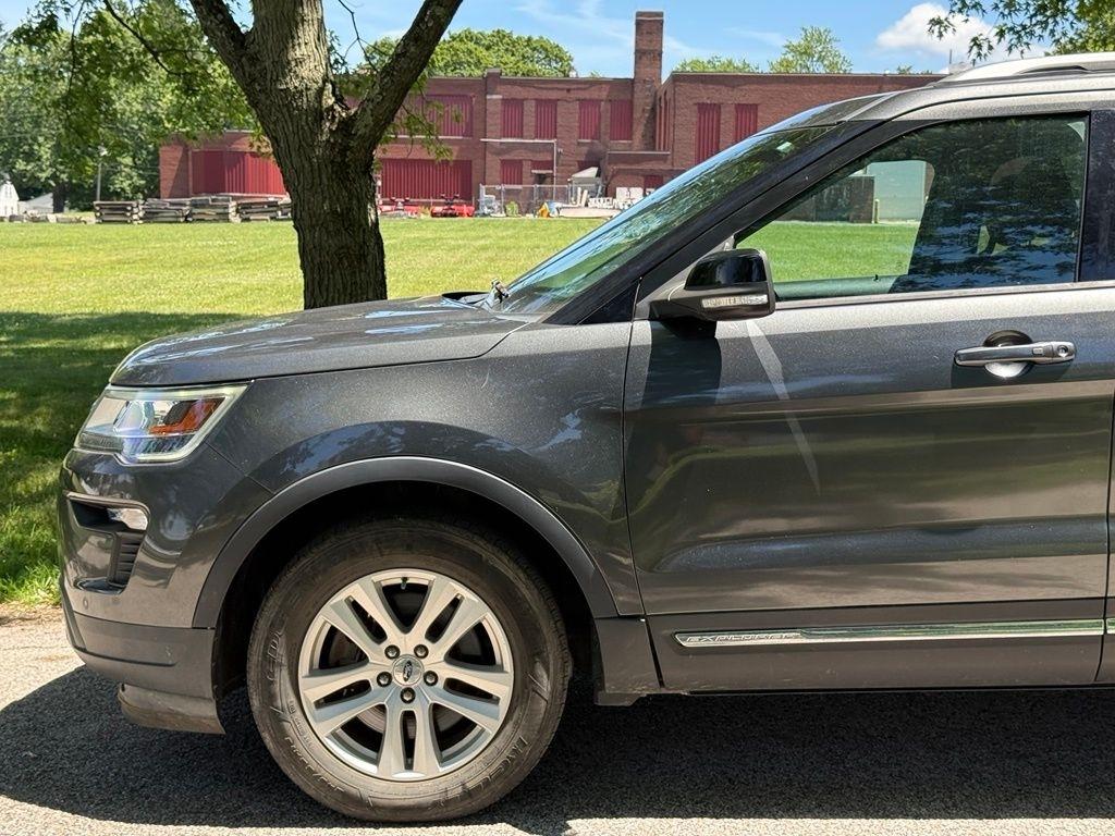 Ford Explorer XLT 4WD 2018
