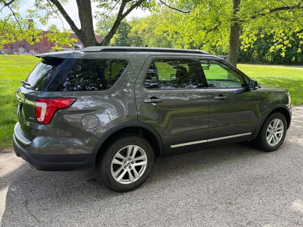 Ford Explorer XLT 4WD 2018