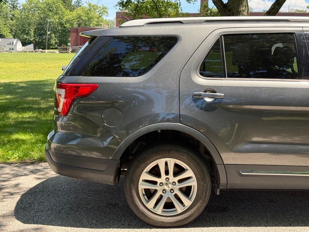 Ford Explorer XLT 4WD 2018