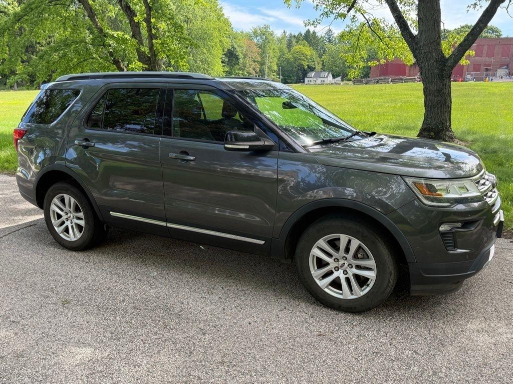 Ford Explorer XLT 4WD 2018