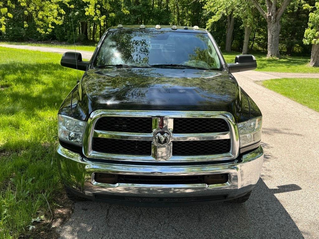 RAM 2500 Tradesman 4x4 Crew Cab 6'4" Box 2017
