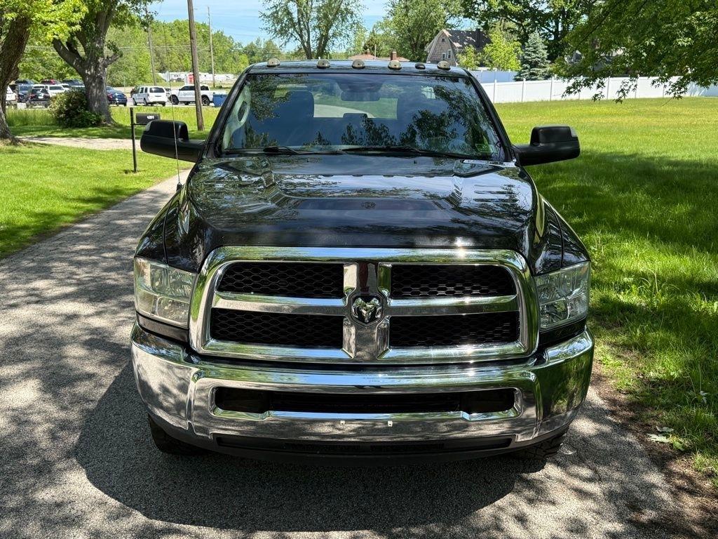 RAM 2500 Tradesman 4x4 Crew Cab 6'4" Box 2017