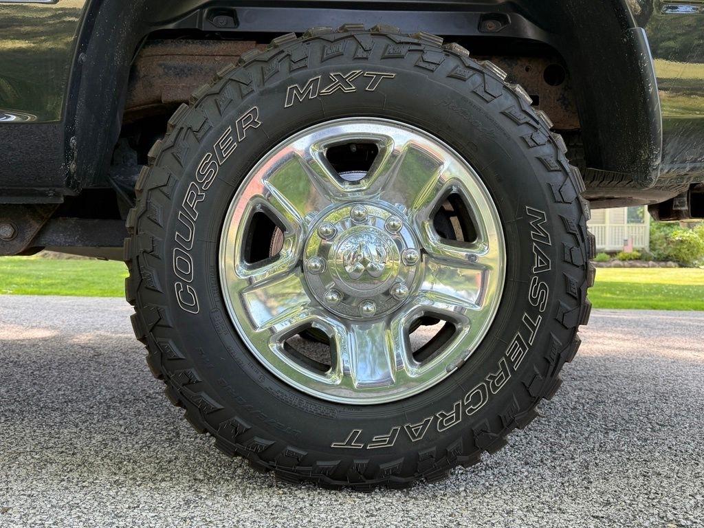 RAM 2500 Tradesman 4x4 Crew Cab 6'4" Box 2017
