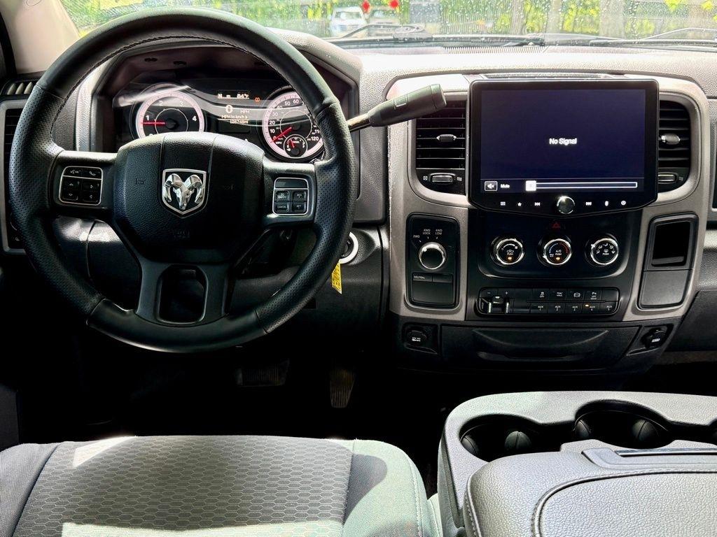 RAM 2500 4WD Crew Cab 149" Tradesman 2016