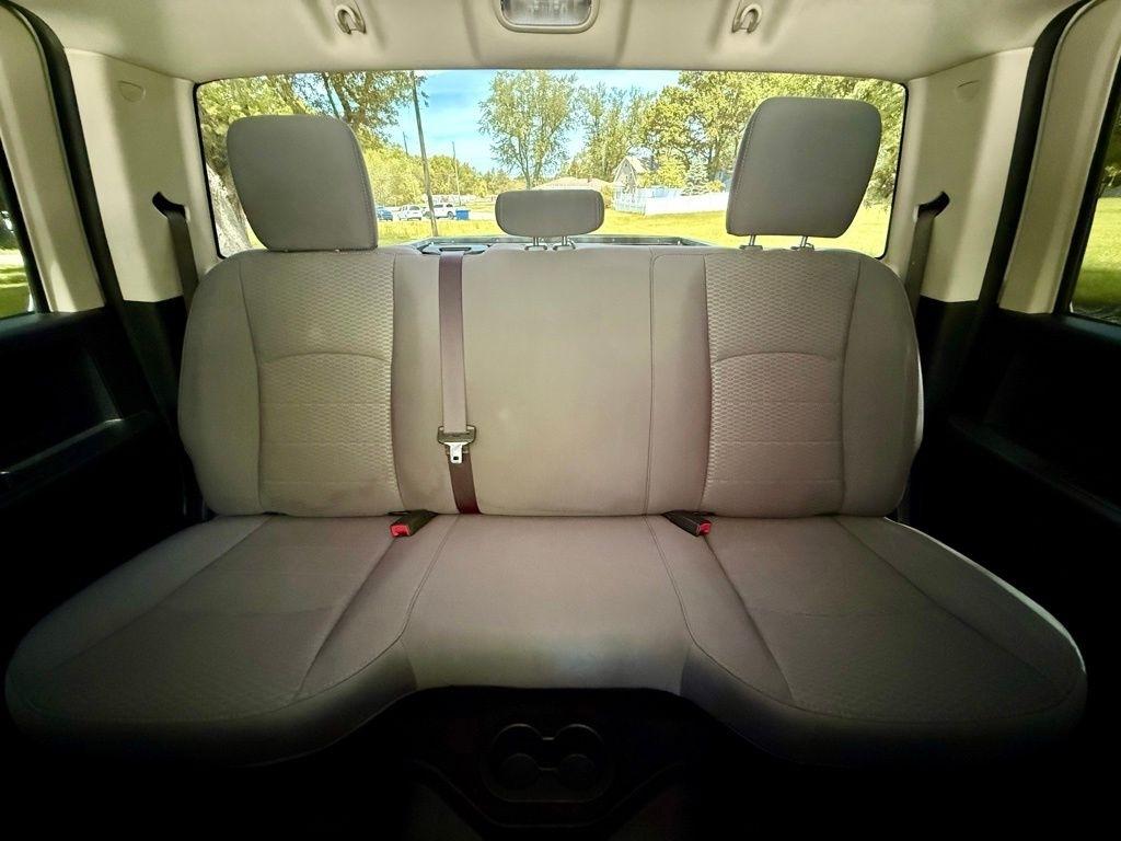 RAM 2500 4WD Crew Cab 149" Tradesman 2016