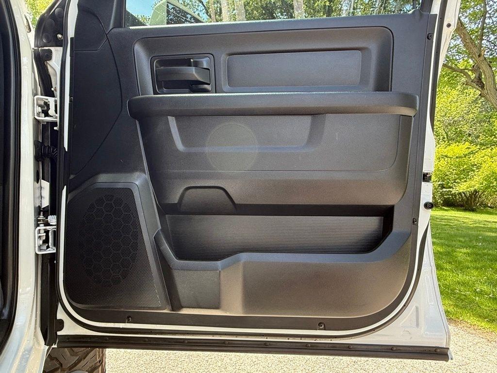 RAM 2500 4WD Crew Cab 149" Tradesman 2016