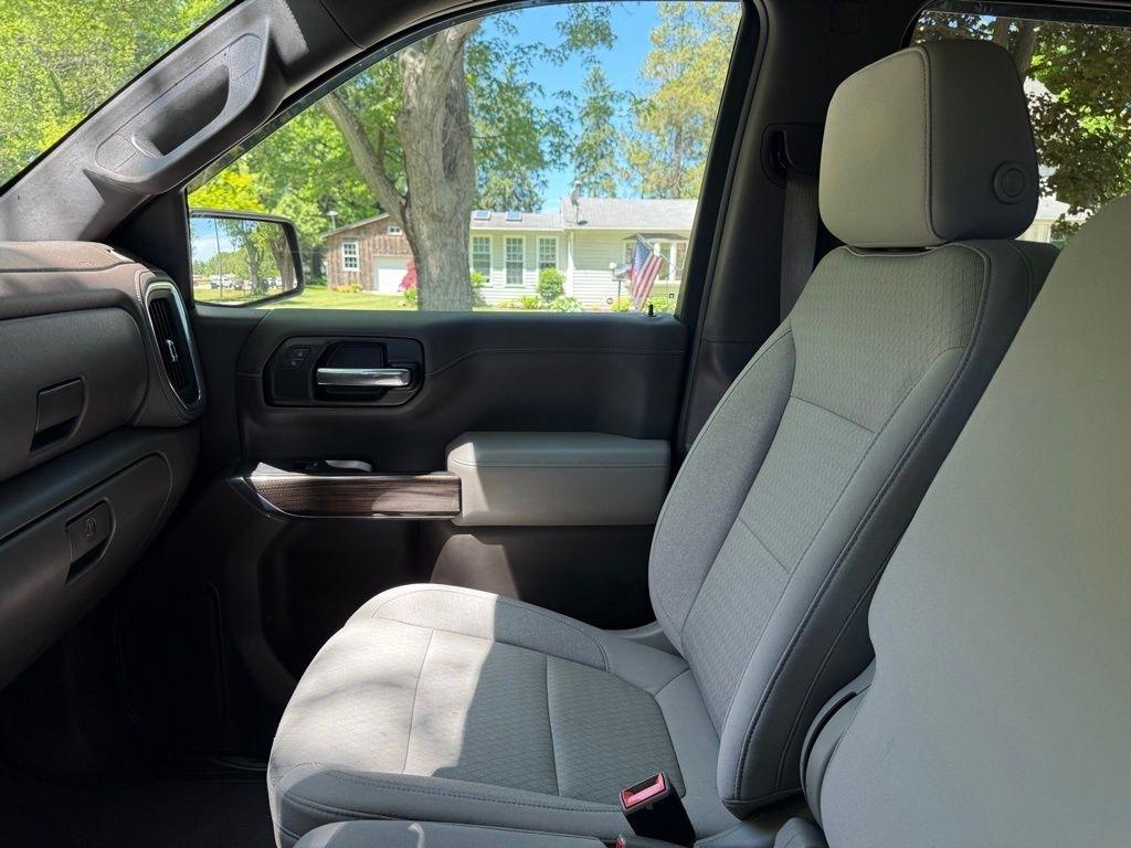 Chevrolet Silverado 1500 4WD Crew Cab 147" RST 2019