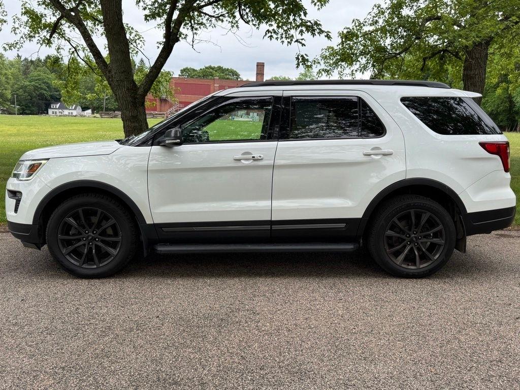 Ford Explorer XLT 4WD 2018