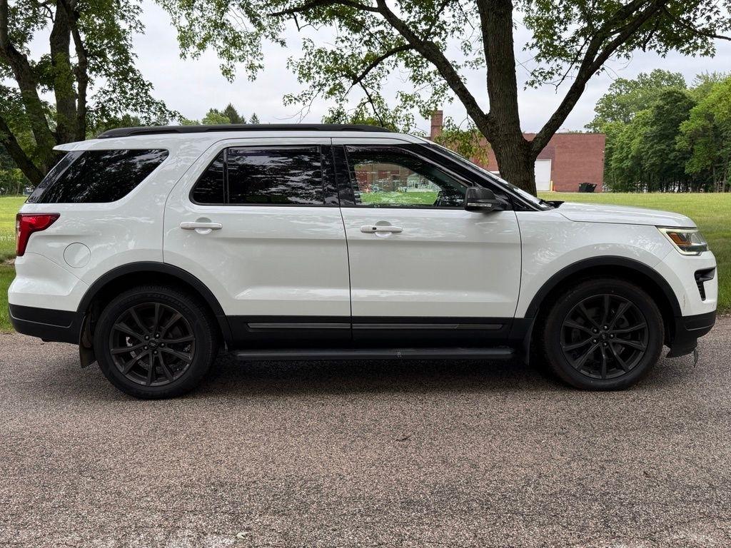 Ford Explorer XLT 4WD 2018