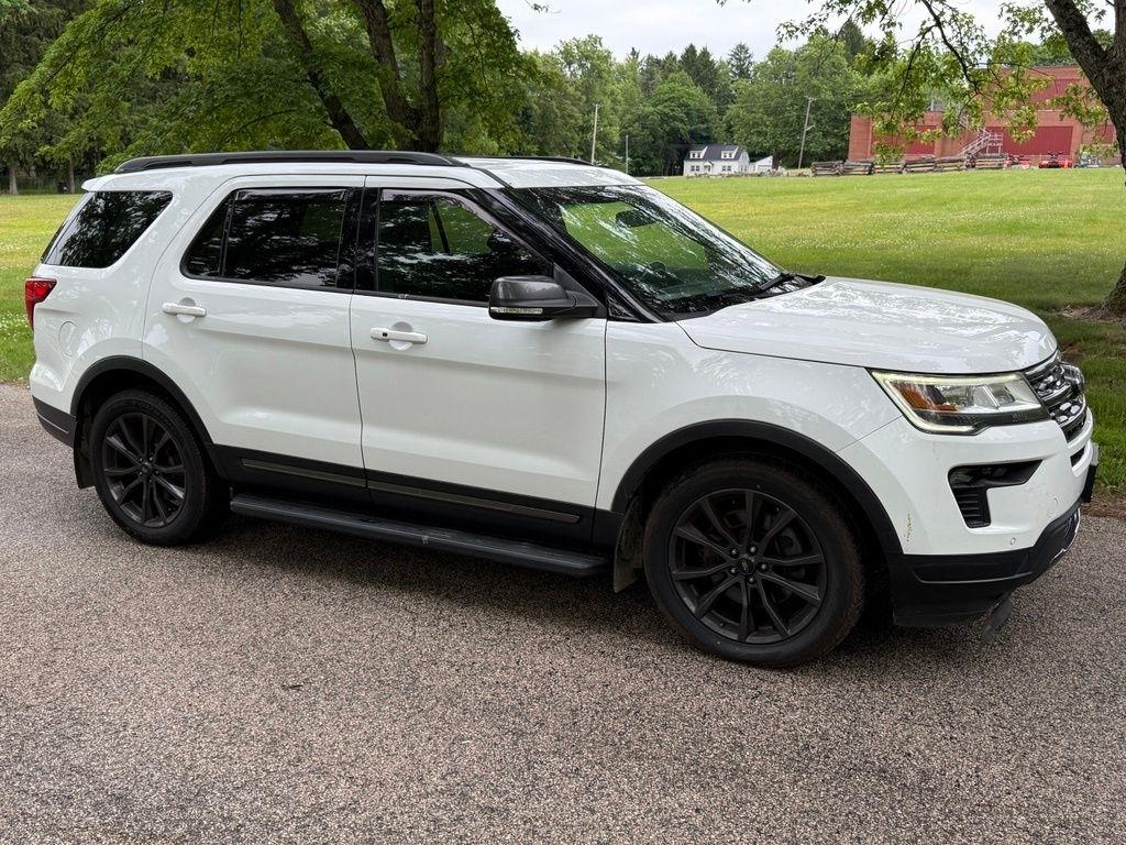 Ford Explorer XLT 4WD 2018