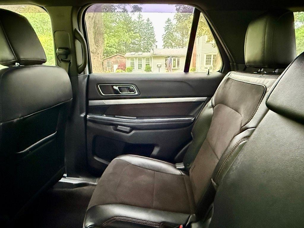 Ford Explorer XLT 4WD 2018