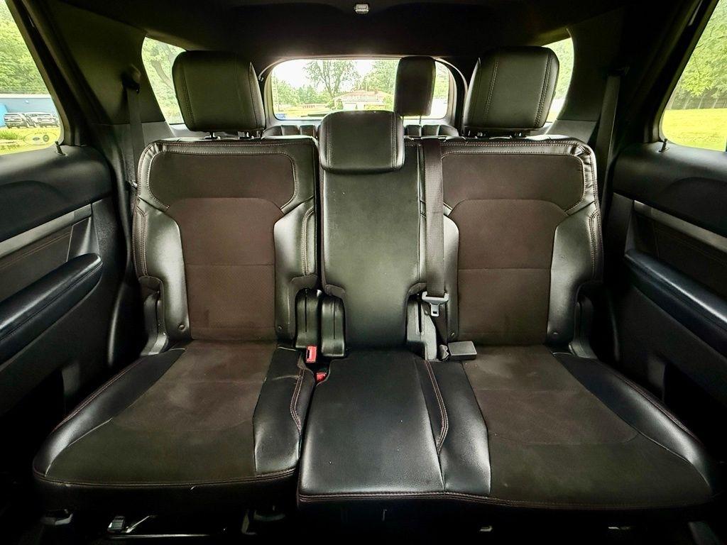 Ford Explorer XLT 4WD 2018