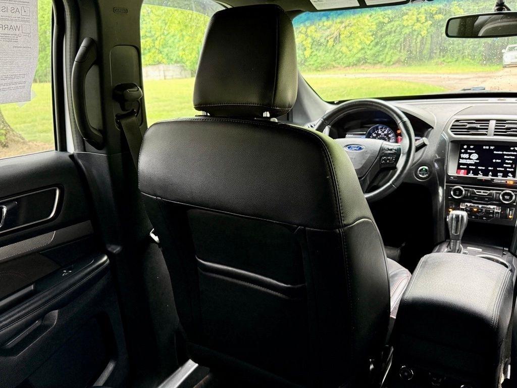 Ford Explorer XLT 4WD 2018
